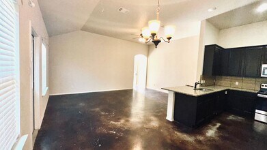 10115 Westover Bluff in San Antonio, TX - Building Photo - Building Photo