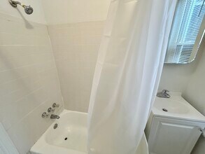 2409 N Park Ave in Philadelphia, PA - Building Photo - Building Photo