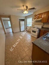 9258 S Merrill Ave in Chicago, IL - Building Photo - Building Photo