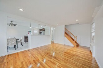 133 Andrews Rd in Mineola, NY - Building Photo - Building Photo