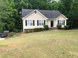 115 Autumn Cove in Covington, GA - Building Photo