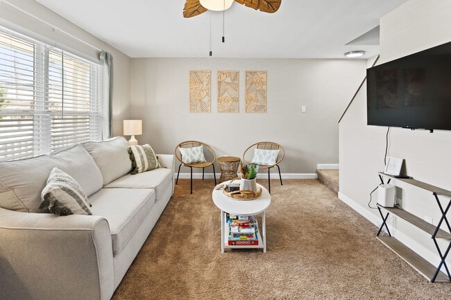 property at 131 N Vermont Ave