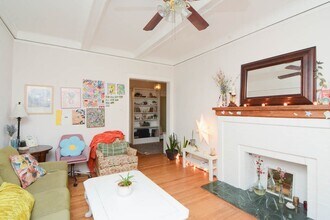 1400 W Rosemont Ave, Unit 2 in Chicago, IL - Building Photo - Building Photo