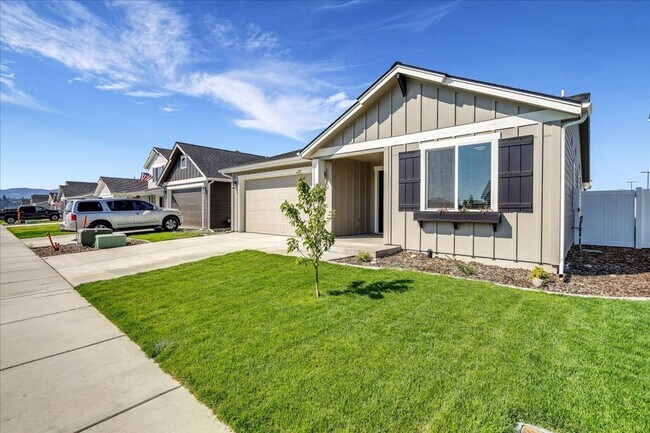 2923 N Corvus St in Post Falls, ID - Building Photo - Building Photo