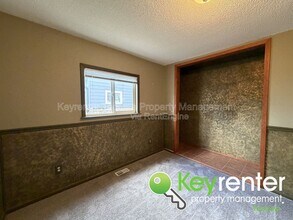 4902 N 16th St in Tacoma, WA - Building Photo - Building Photo