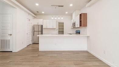 15 E Yuma Ave in McAllen, TX - Building Photo - Building Photo