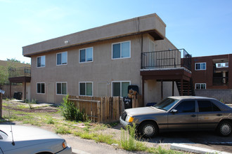 304-313 Whispering Sands SE in Albuquerque, NM - Foto de edificio - Building Photo