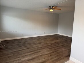 2020 NE 51st Ct in Fort Lauderdale, FL - Building Photo - Building Photo