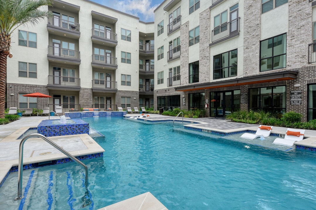 The Savoy in San Antonio, TX - Foto de edificio