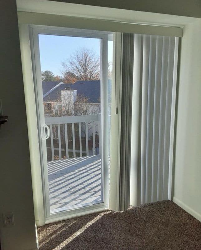 2046 Lucas Ln in Voorhees Township, NJ - Building Photo - Building Photo