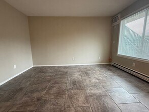 31 S Wenatchee Ave in Wenatchee, WA - Building Photo - Building Photo