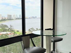 3301 Bayshore Blvd in Tampa, FL - Building Photo - Building Photo