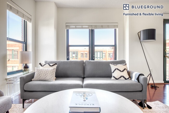 1301 M St NW in Washington, DC - Building Photo - Building Photo