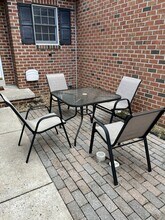 45 Spring Hill Ln in Mountville, PA - Foto de edificio - Building Photo