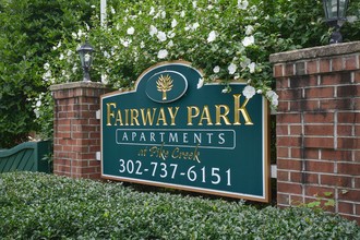 Fairway Park Apartments & Townhomes in Wilmington, DE - Building Photo - Building Photo