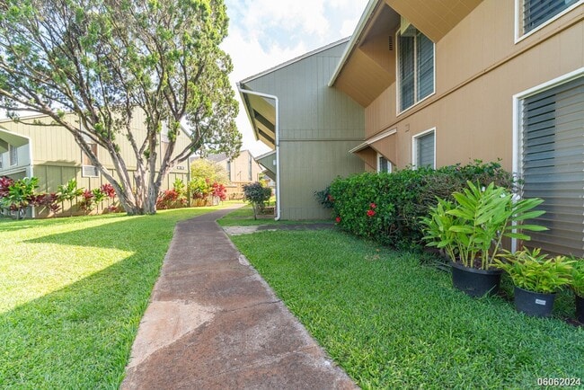property at 95-178 Kipapa Dr