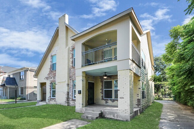 2817 Truxillo St in Houston, TX - Building Photo - Building Photo