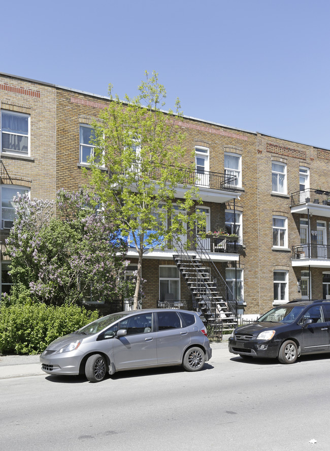 371-381 6e in Montréal, QC - Building Photo - Primary Photo