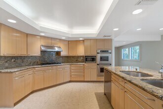 23454 Park Hermosa in Calabasas, CA - Building Photo - Building Photo