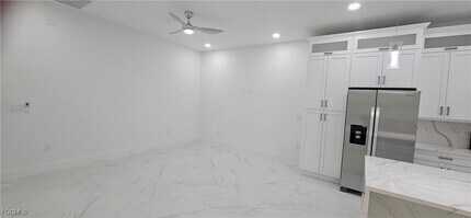929 Eisenhower Blvd in Lehigh Acres, FL - Building Photo - Building Photo