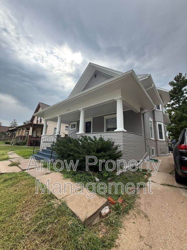property at 2125 South St