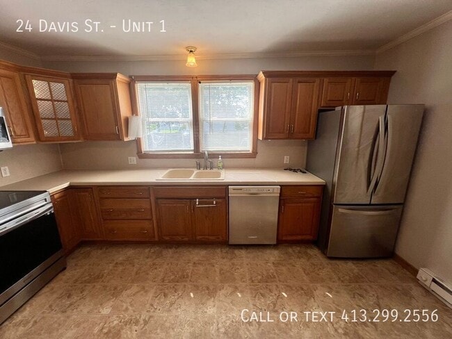 24 Davis St in Springfield, MA - Building Photo - Building Photo