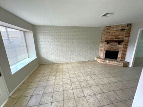 6939 Chasewood Dr in Missouri City, TX - Building Photo - Building Photo