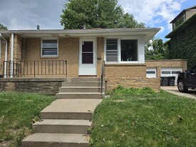 441 N 39th St in Omaha, NE - Building Photo