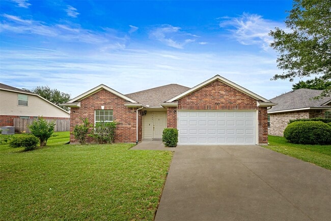 property at 7331 Wimberly Oaks Ln