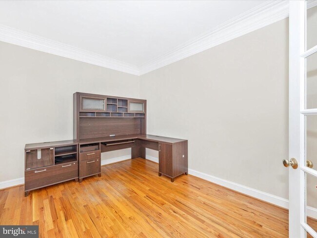 18818 Liberty Mill Rd in Germantown, MD - Building Photo - Building Photo