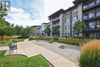 570-570 Lolita Gardens in Mississauga, ON - Building Photo - Building Photo