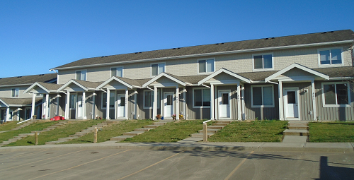 10904-10102 102 Ave in Fort St John, BC - Building Photo