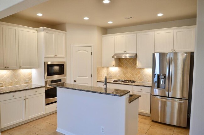 9617 Solana Vista Loop in Austin, TX - Building Photo - Building Photo