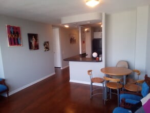 405 N WABASH, Unit 4401 in Chicago, IL - Foto de edificio - Building Photo