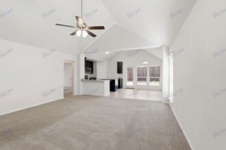 422 Greenhaven Dr in Seagoville, TX - Building Photo - Building Photo