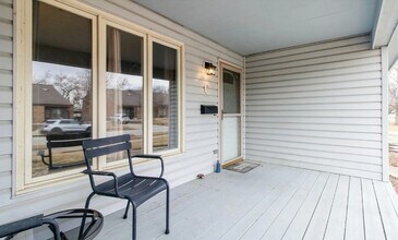 1709 Rockingham Dr, Unit C in Normal, IL - Building Photo - Building Photo