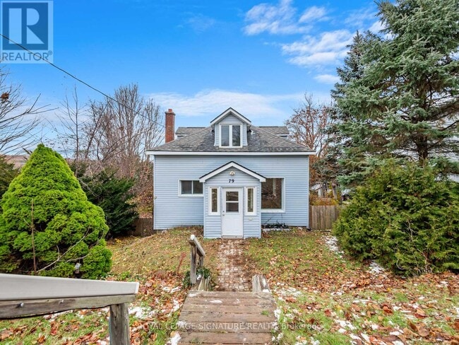 79 Poyntz St in Penetanguishene, ON - Building Photo - Building Photo