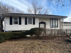 1505 Valleyview Ave in Danville, IL - Building Photo