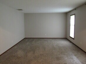 5116 S Sycamore Ave in Springfield, MO - Building Photo - Building Photo
