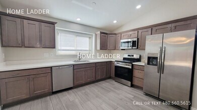 16063 W Culver St in Goodyear, AZ - Building Photo - Building Photo