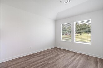 1412 NW 5th Ave in Gentry, AR - Building Photo - Building Photo