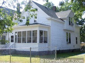 534 Jenks Ave E in St. Paul, MN - Building Photo