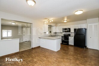 5233 S College Ave in Tempe, AZ - Building Photo - Building Photo