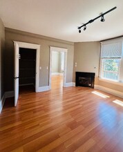 312 E Olive Pl in Seattle, WA - Building Photo - Building Photo