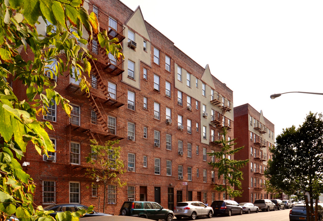 Timpson Place Apartments in Bronx, NY - Foto de edificio