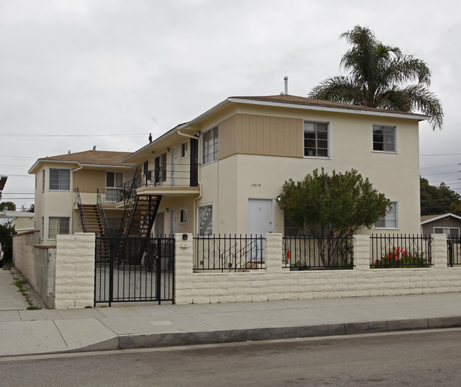 1919 Euclid St in Santa Monica, CA - Building Photo - Building Photo