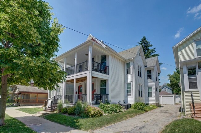 538 W Wilson St in Madison, WI - Building Photo - Building Photo