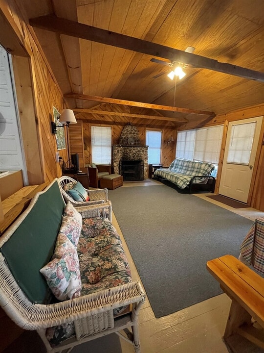 7 Limington Ave in Sebago, ME - Building Photo
