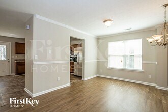 4523 Beau Point Ct SW in Snellville, GA - Foto de edificio - Building Photo