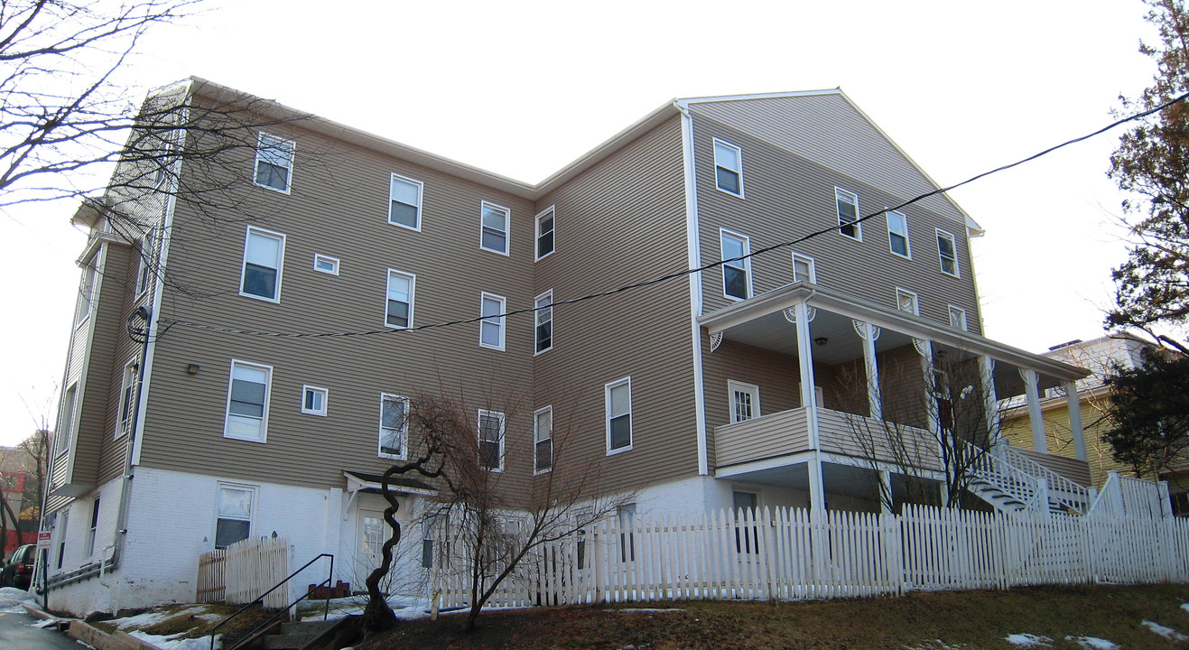 141 Fremont St in Peekskill, NY - Building Photo